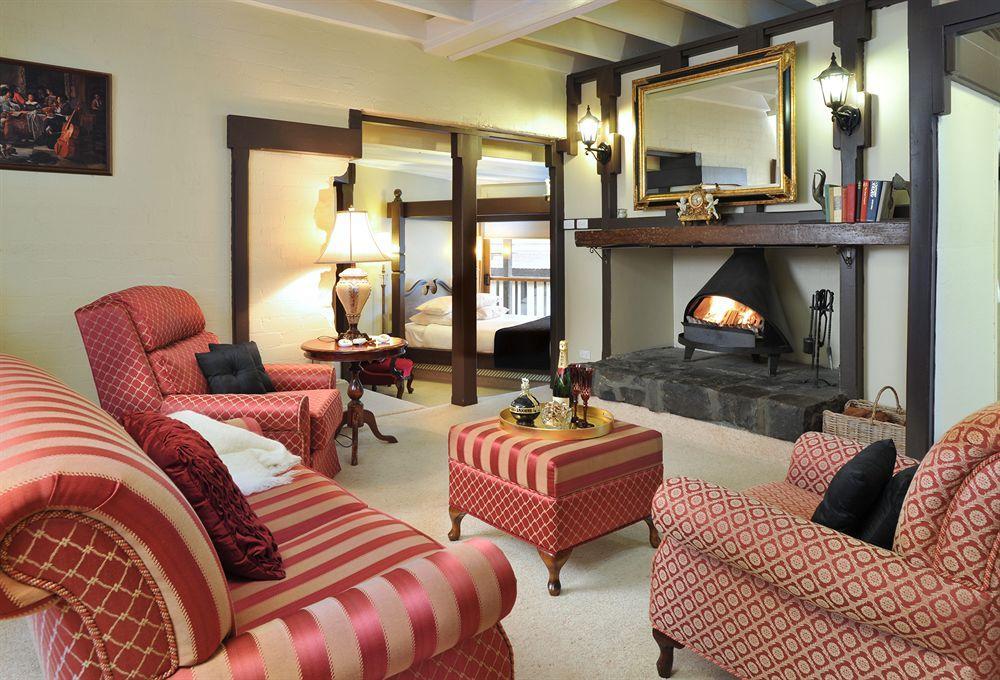 A Loft In The Mill Boutique Accommodation Olinda Extérieur photo