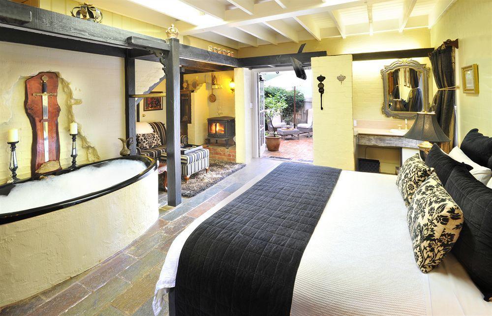 A Loft In The Mill Boutique Accommodation Olinda Extérieur photo